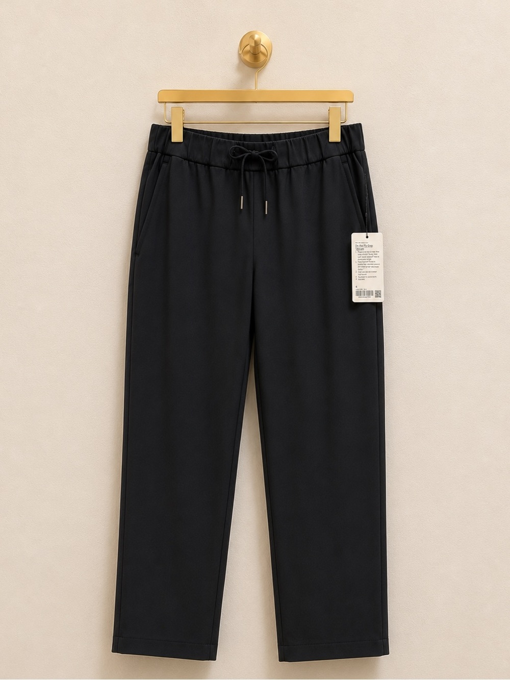 NWT LULULEMON 4 On The Fly Crop Woven Travel Pant